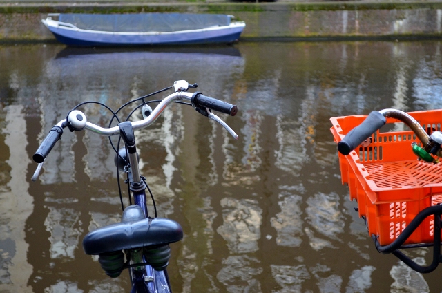 Amsterdam N 698 640x424