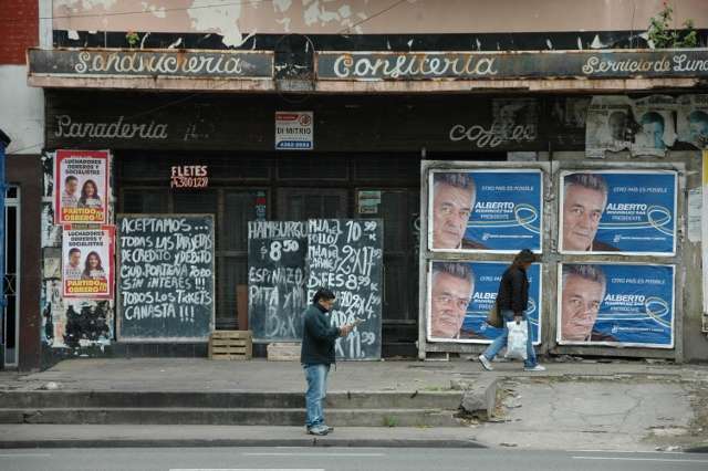 Buenos Aires La Boca0018 640x426