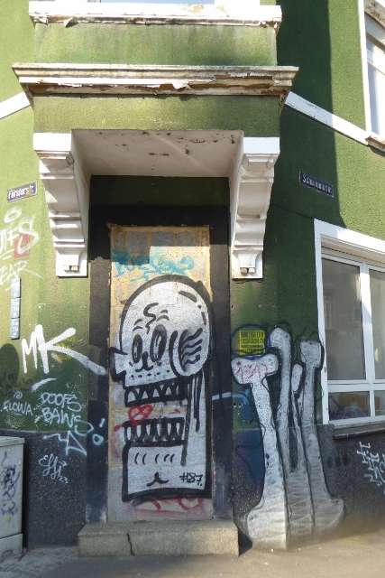 SAARBRÜCKEN 204 427x640